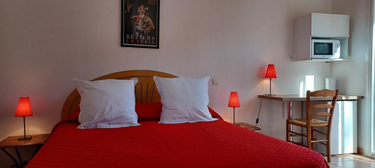 Chambres D'Hotes La Gardie Виас Экстерьер фото