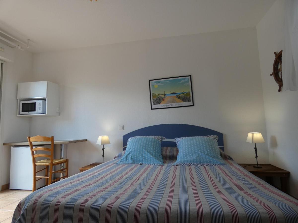Chambres D'Hotes La Gardie Виас Экстерьер фото