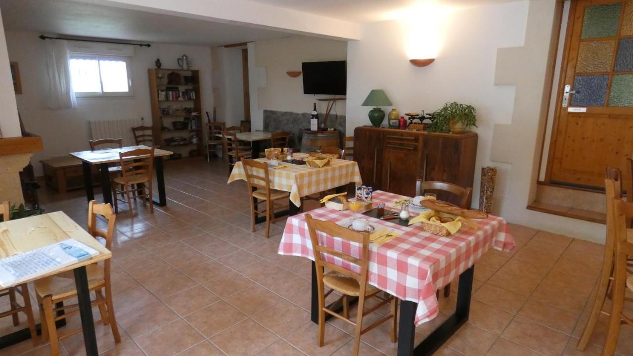 Chambres D'Hotes La Gardie Виас Экстерьер фото